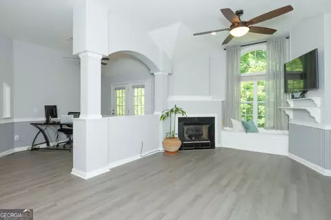 1393 Orchard Park Dr, Stone Mountain, GA 30083