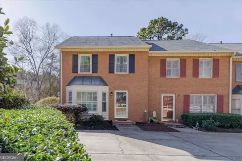 1995 Raleigh Tavern Dr, Roswell, GA 30076