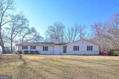 4100 Hickory Hollow Dr, Douglasville, GA 30135