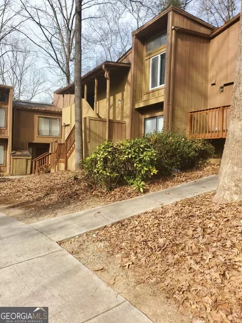 3137 Fairington Dr, Lithonia, GA 30038