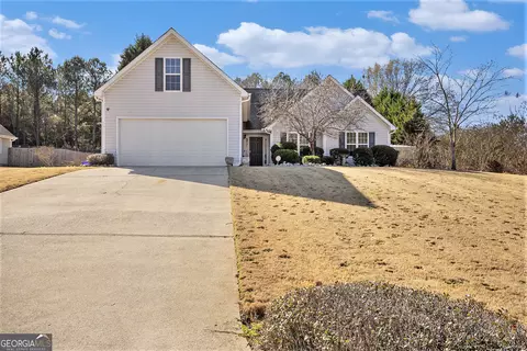 7030 Greenridge Dr, Loganville, GA 30052