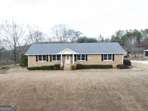 781 Hale Rd, Heflin, AL 36264