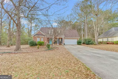 905 Gettysburg Way, Locust Grove, GA 30248