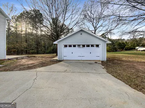 2270 Stroud Rd, Jackson, GA 30233 photo 2