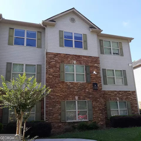 6101 Fairington Club Dr, Lithonia, GA 30038