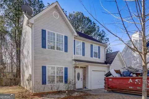 811 Sugar Oak Ln, Lawrenceville, GA 30043