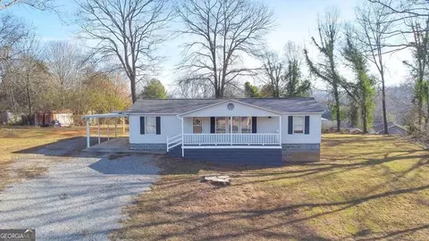 2221 Kenwood Dr, Dalton, GA 30720