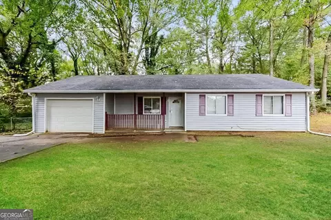 6611 Bent Creek Dr, Rex, GA 30273