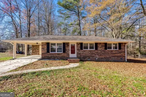 178 County Line Auburn Rd, Auburn, GA 30011