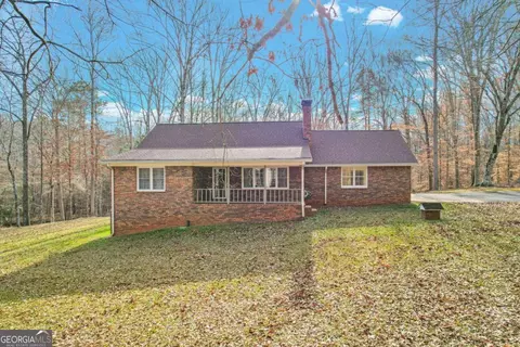 7 Jo Beth Dr, Newnan, GA 30263