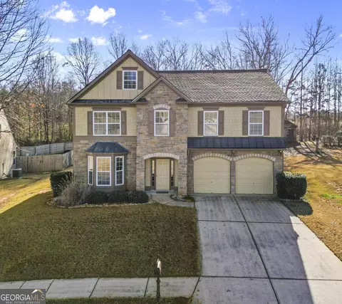 135 Carlisle St, Newnan, GA 30263