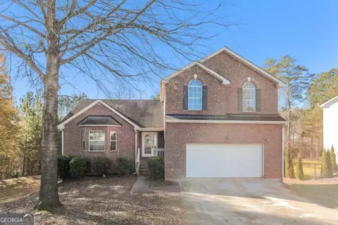 6437 Lester Ln, Stone Mountain, GA 30087