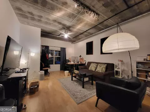 800 Peachtree St NE #1302, Atlanta, GA 30308