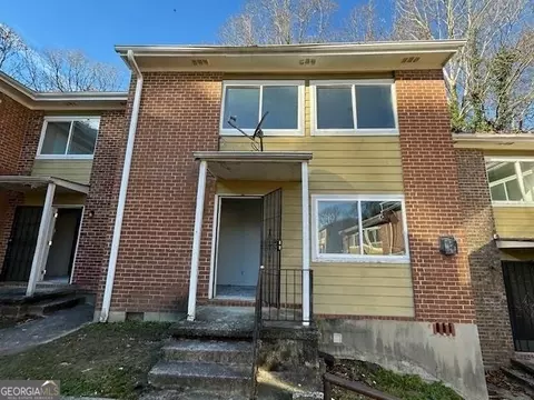 390 W Lake Ave NW #C6, Atlanta, GA 30318