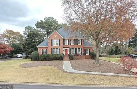 5044 Haralson Way SW, Lilburn, GA 30047