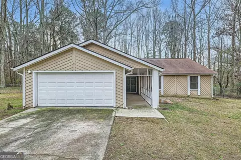 1180 Bay Ridge Dr, Riverdale, GA 30296