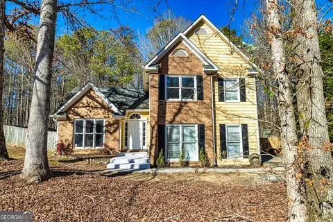 229 Crossroads Estates Dr, Newnan, GA 30265