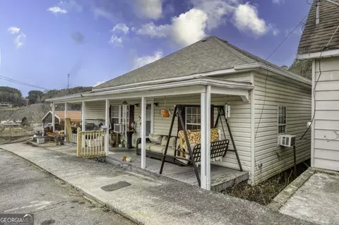 115 Highland St, Copperhill, TN 37317