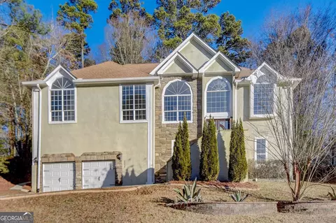 6846 Yorkdale Ct, Lithonia, GA 30058