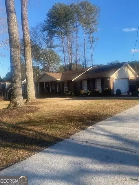 764 Rebecca St NW, Lilburn, GA 30047