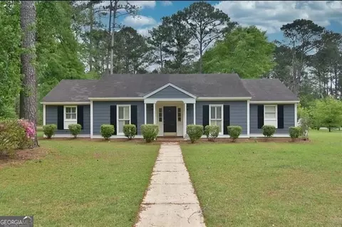 1718 Whisperwood St, Albany, GA 31721