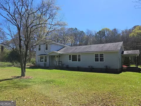 9718 Hogansville Rd, Hogansville, GA 30230