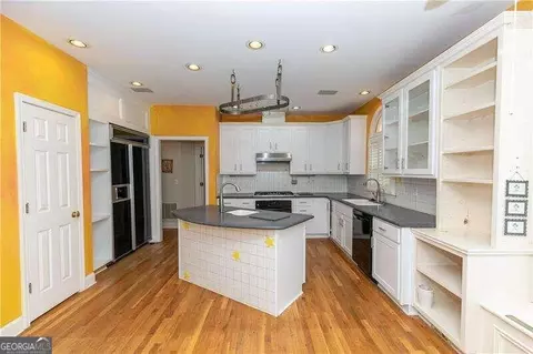 3057 Oaktree Ln, Duluth, GA 30096 photo 5