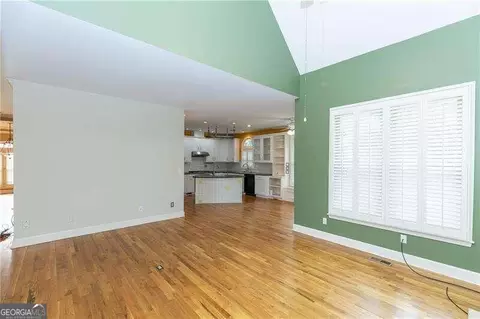3057 Oaktree Ln, Duluth, GA 30096 photo 12