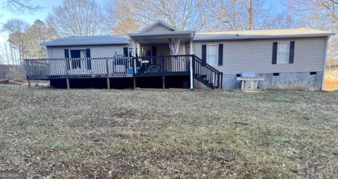 456 M L King Jr Cir, Zebulon, GA 30295