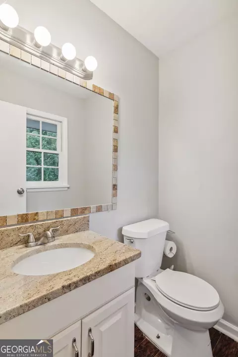 1372 Colony East Ct, Stone Mountain, GA 30083 photo 8