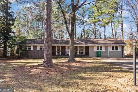 2130 Vistadale Ct, Tucker, GA 30084