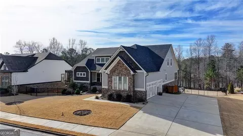 450 Dawson Pointe, Dawsonville, GA 30534