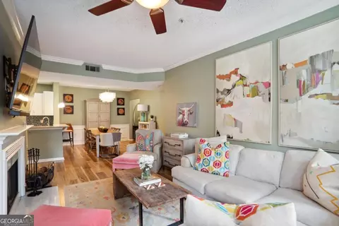 955 Juniper St #3220, Atlanta, GA 30309
