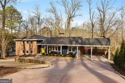 870 Starlight Dr, Atlanta, GA 30342