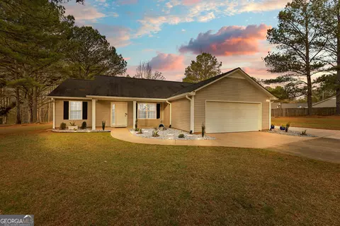 2292 Dead Oak Rd, Senoia, GA 30276