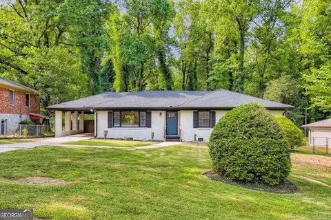 3076 Lynn Dr SW, Atlanta, GA 30311