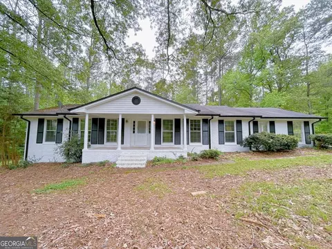 2048 Snapping Shoals Rd, Mcdonough, GA 30252
