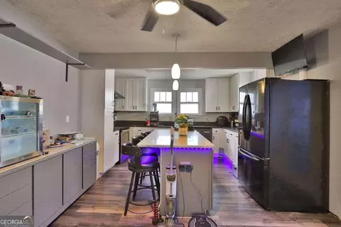 170 New St, Buford, GA 30518