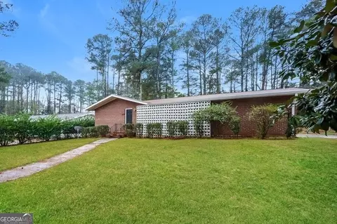 5425 Saint Lo Ln, College Park, GA 30349