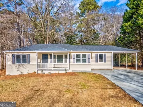 1022 Prospect Rd, Mableton, GA 30126