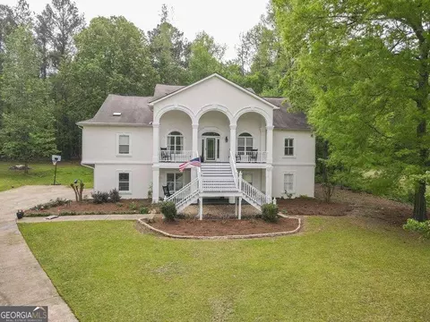 115 Hazelridge Ln, Sharpsburg, GA 30277