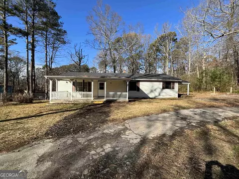 2112 Flowerwood Trl, Ellenwood, GA 30294
