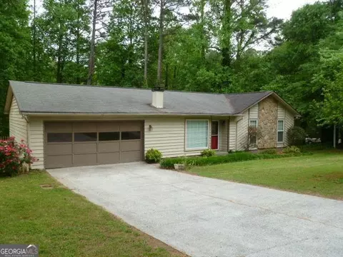 4530 Jamerson Creek Dr, Marietta, GA 30066