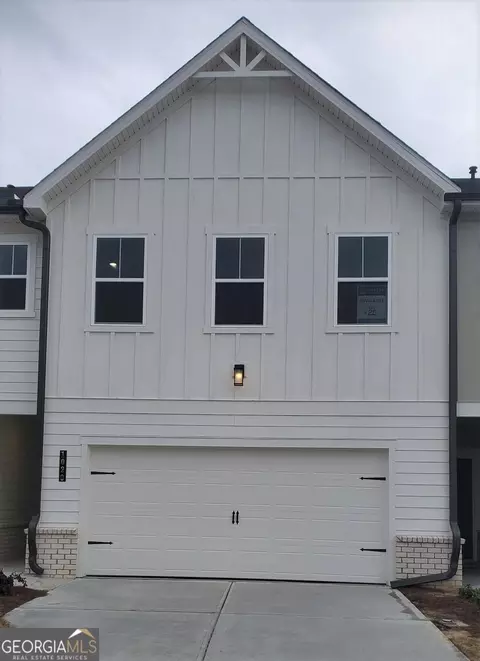 1020 Point Place Drive Apt Dr #(25), Loganville, GA 30052