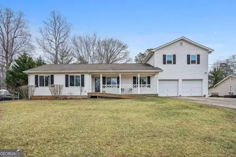 4848 Forest Cir, Gainesville, GA 30506