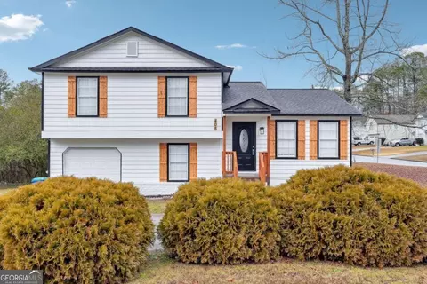 405 Kimberly Forest Way, College Park, GA 30349