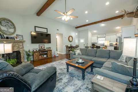3398 Wolf Dr, Gainesville, GA 30506 photo 6