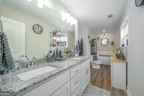 3398 Wolf Dr, Gainesville, GA 30506 photo 13