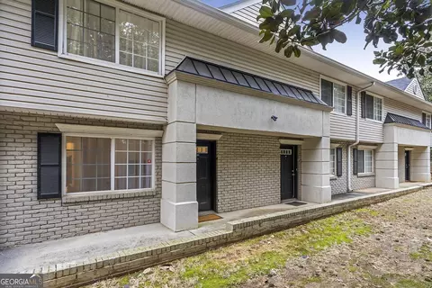 6940 Roswell Rd #2C, Atlanta, GA 30328