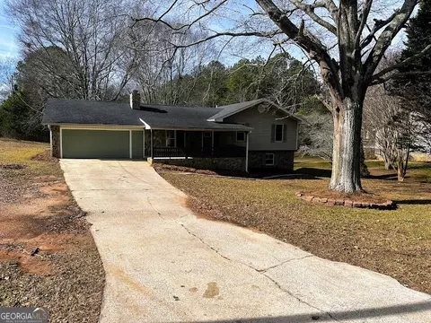 311 Rome St, Bowdon, GA 30108 photo 3